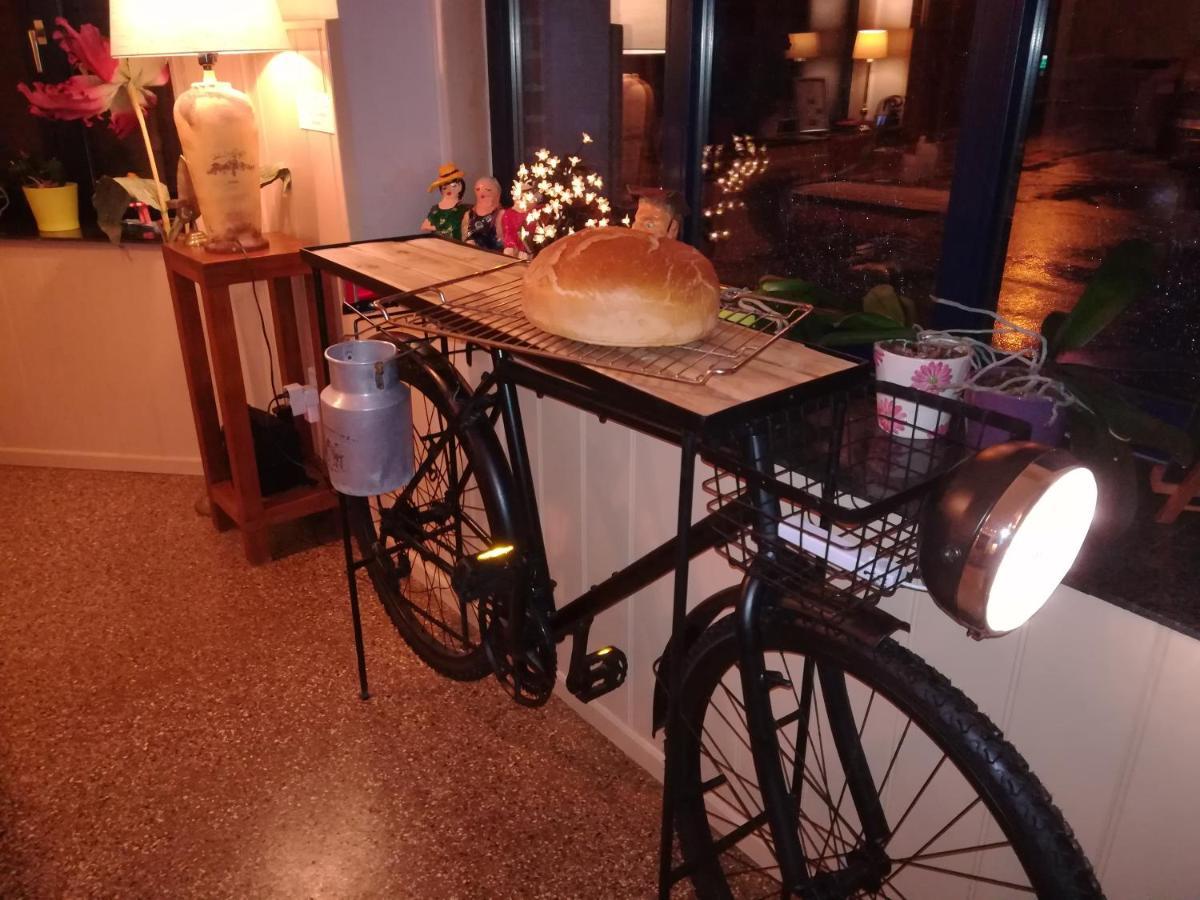 L'Ancienne Boulangerie Acomodação com café da manhã Durbuy Exterior foto